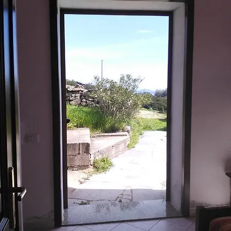 Agriturismo Canu Frühstückspension *