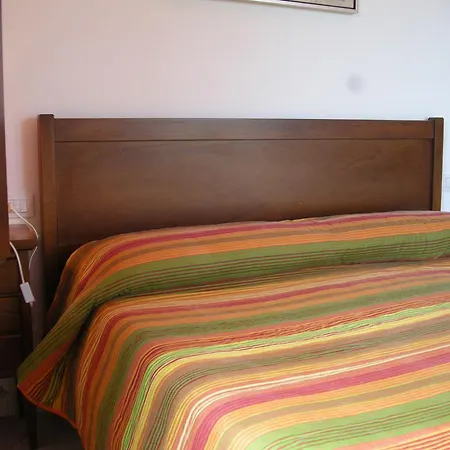 Agriturismo Canu Frühstückspension *